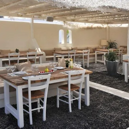 Anemos Lounge 4* Perissa (Santorini)
